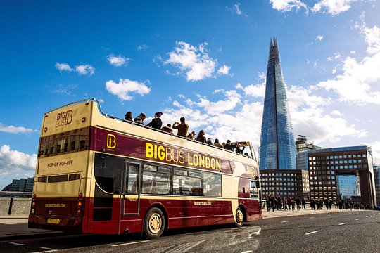 London Big Bus Hop-On Hop-Off Tour with Optional River Cruise — photograph 5