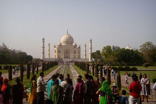 Private Same Day Agra Tour From Jaipur WITH BREAKFAST & LUNCH — photograph 3
