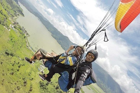 Paragliding in Pokhara — photograph 5