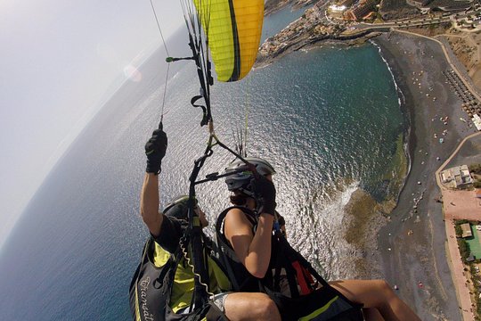Tenerife Paragliding: PLUS Flight — photograph 5