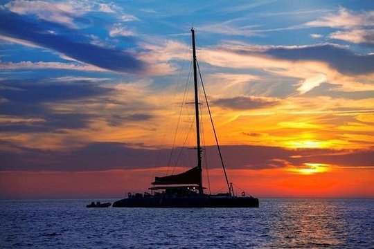 Private Romantic Sailing Sunset Experience — photograph 2