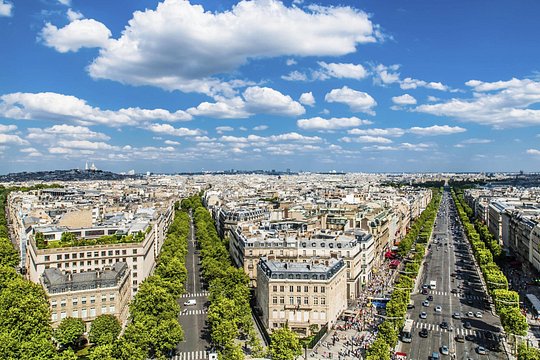 Paris Highlights Immersive Coach Tour — photograph 5