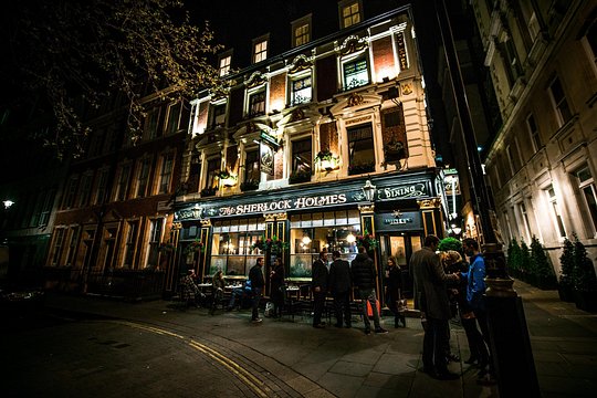 Jack the Ripper Walking Tour with Ripper-ologist — photograph 4