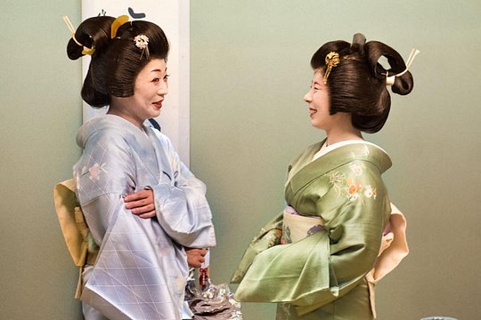 Authentische Geisha Performance mit Abendessen in Tokio — Foto 4