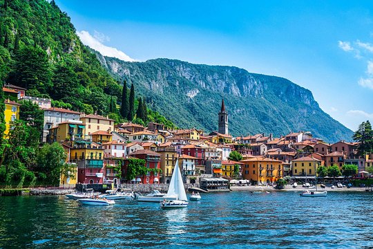 Lake Como, Bernina Express Train & St. Moritz - Full Day — photograph 3