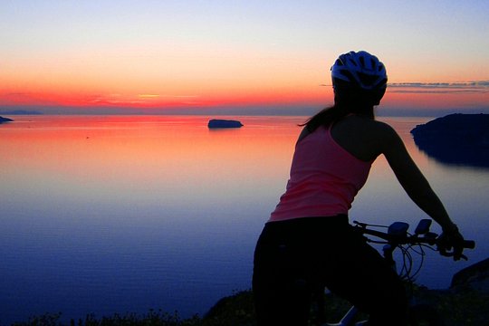 Santorini eBike Sunset Tour — photograph 2