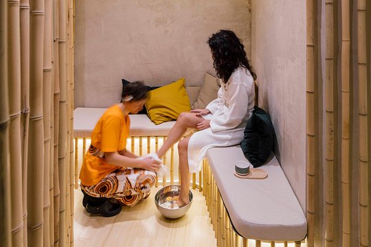 Deep Tissue Massage and continue visiting — Foto 4