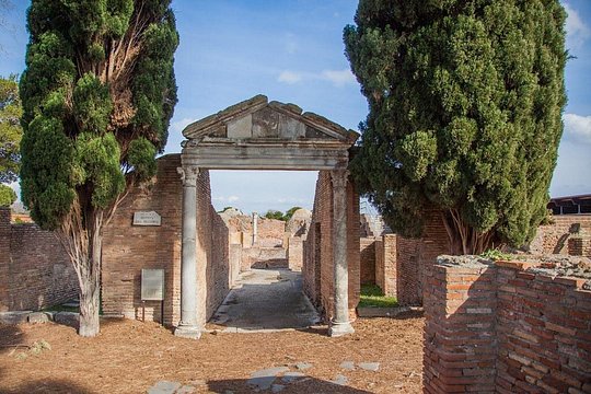 Ancient Ostia Tour — photograph 3