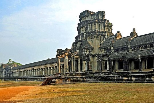 Angkor Wat Ruins with Sunset — billede 3