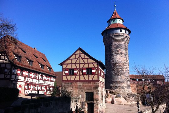 Nuremberg Guided Day Trip from Munich by Train — photograph 2