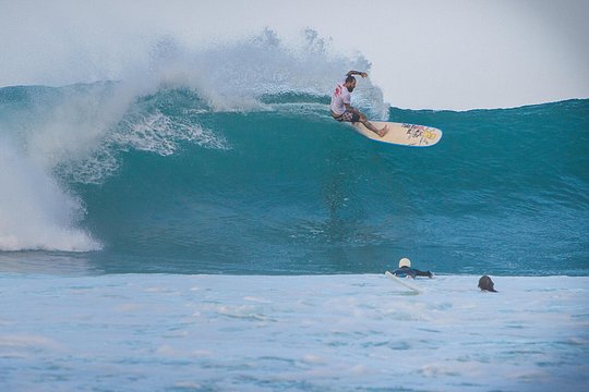 Surf with the Pros — photograph 2