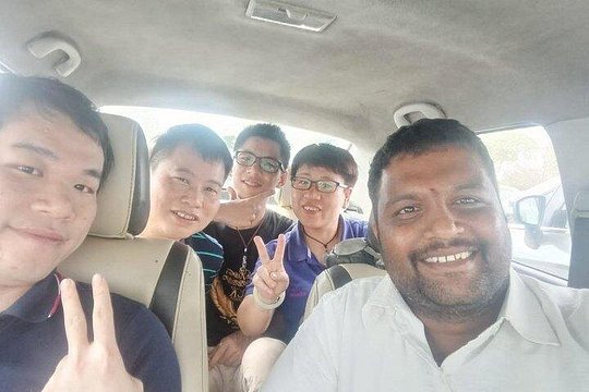 Delhi to Vrindavan private transfer — photograph 4