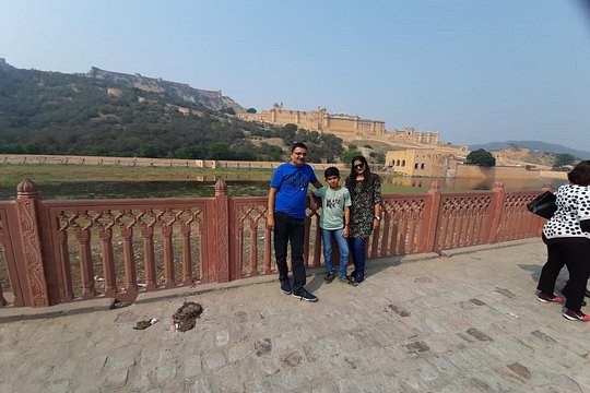 Jaipur Sightseeing by Sedan Car — photograph 5
