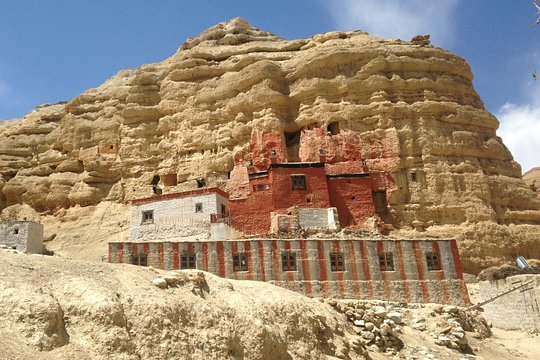 Upper Mustang Classic Trek with Local guide — 写真5