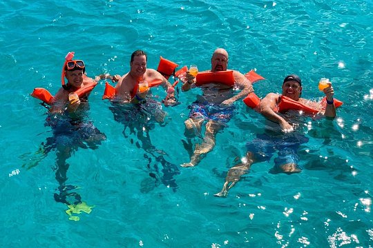 Private Aruba Snorkeling Excursion with Rum Punch — photo 3