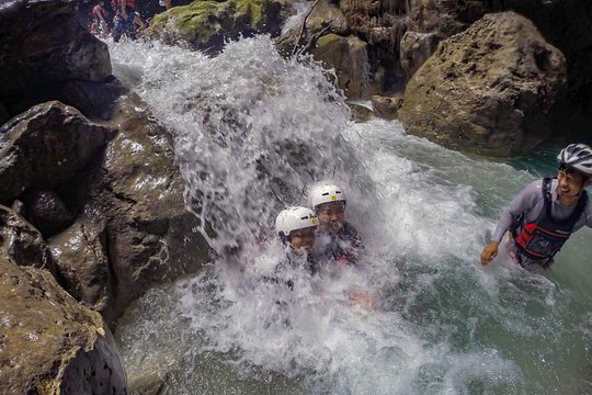 Badian Cebu Canyoneering Experience — صورة 2