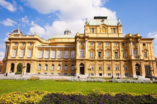 Private transfer Zagreb to Split or Split to Zagreb — 写真2