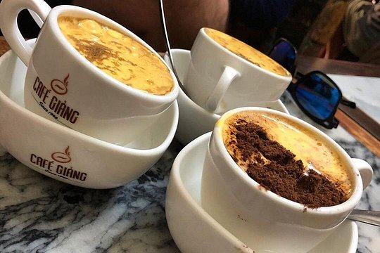 Making your own Hanoi Egg Coffee — photograph 5