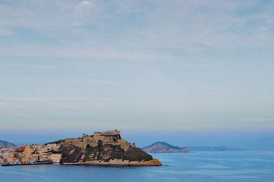 From Naples: Procida Island Day Trip with Lunch — billede 4