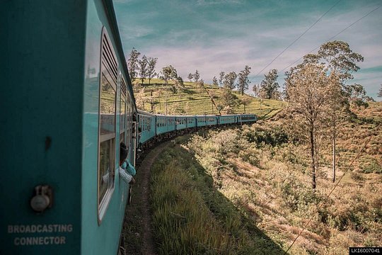 Discover Serendib by Rail (8 Days) — photograph 4