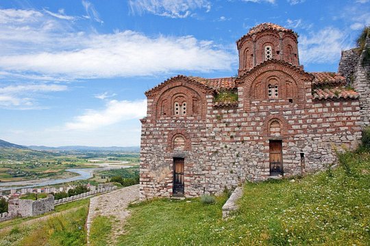 BERAT (UNESCO) - From Tirana — photograph 3