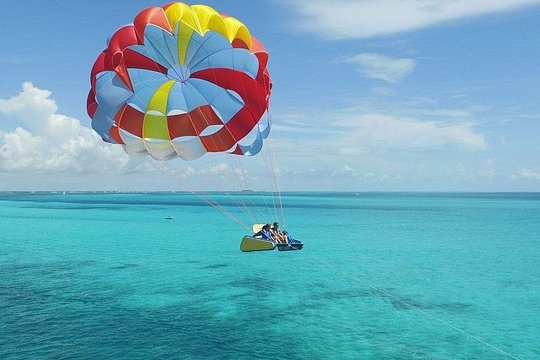 Parasailing Tour — photo 3