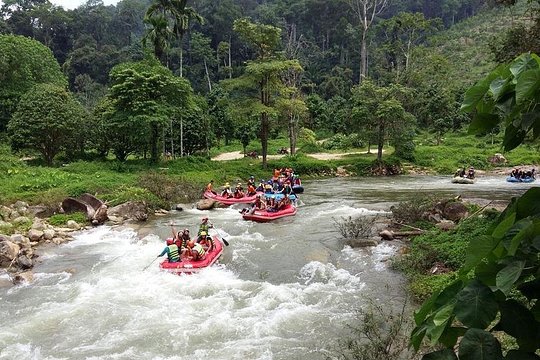 Rafting 5 km, ATV 30 Mins, Fly Fox and Jungle Tour From Phuket — صورة 2