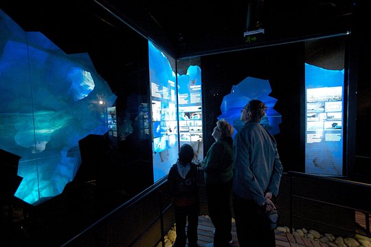 Glaciarium- Interpretation Center — photograph 3