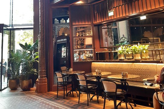 Private Budapest Coffeehouse walk — photograph 3