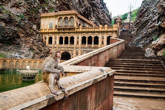 Private 6 Hours: Jaipur Temples Tour — photograph 2