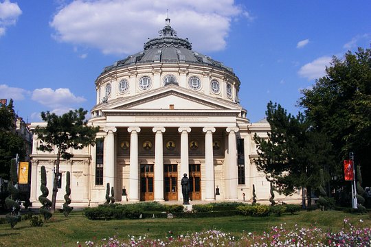 Bucharest and Beyond Private Full-Day Tour — photograph 4