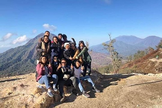 2 days 1 Night Ijen Creater Blue fire and Sunrise with Bali Tours — billede 2