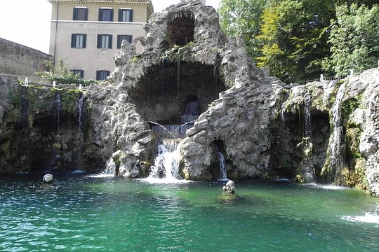 Vatican Gardens, Vatican Museums and Sistine Chapel Guided Tour — photograph 5