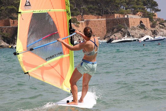 Costa Brava: 2-hours Windsurfing session — Foto 2