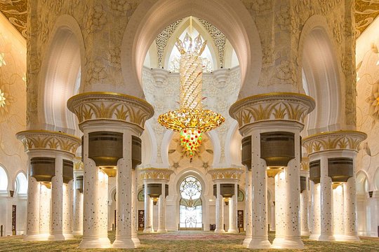 Abu Dhabi Sheikh Zayed Mosque With High Tea At Emirates Palace — photograph 4