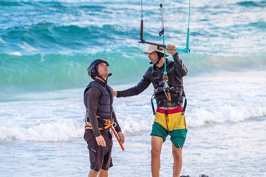 Group Kiteboarding Lesson in Tulum — photograph 4