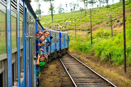 Nuwara Eliya from Kandy by Train — Foto 3