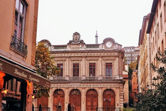 Lyon Highlights & Secrets Walking Guided Tour (small group) including Funicular — photograph 4