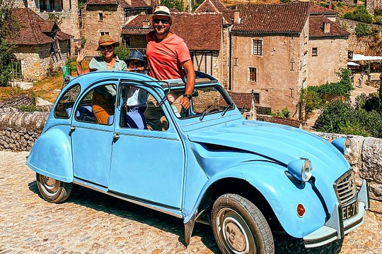 The Lot Valley in 2CV — photograph 3