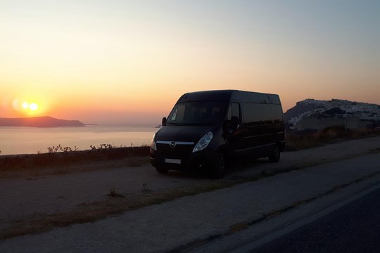 Santorini Chauffeur Services per Hour — photograph 2