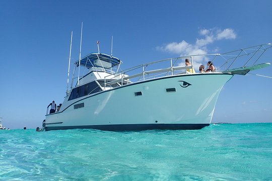 Grand Cayman Half-Day Private Charter — photograph 2