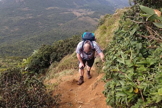 Hiking & trekking in Knuckles — foto 2