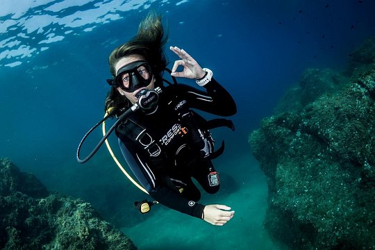 Discover PADI Diving in Barcelona — photograph 4