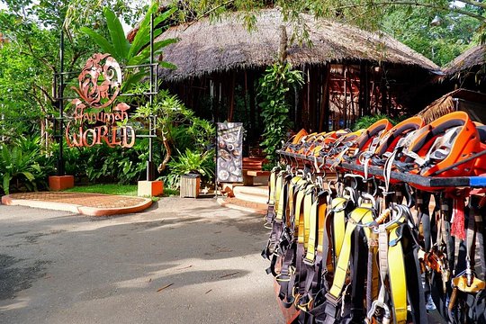 Hanuman World Phuket Round Trip Transfer Extra Zone — photograph 2