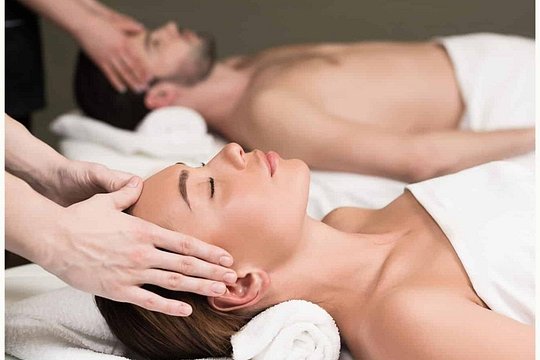 Honeymoon 90-Minute Couples Massage Package — photograph 2