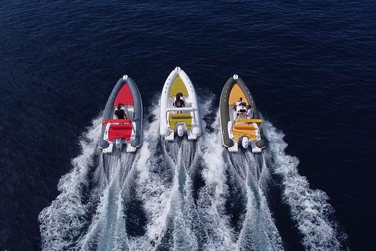Self Drive Boat Hire — Foto 4