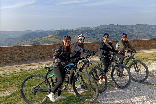 Private Guided E-bike Tour in Bertinoro — Foto 5
