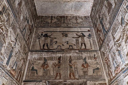 Half day tour to Dendera Temple — Foto 2
