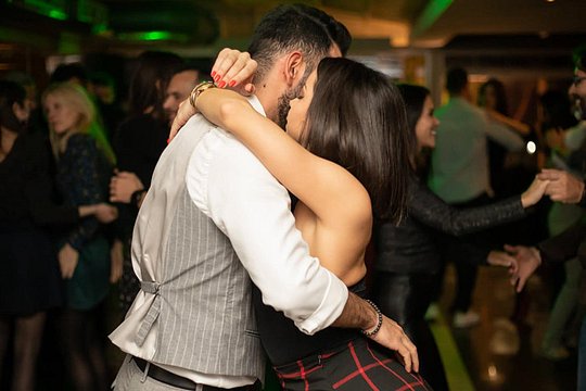 Athens Salsa Lovers Dance Experience — photograph 5