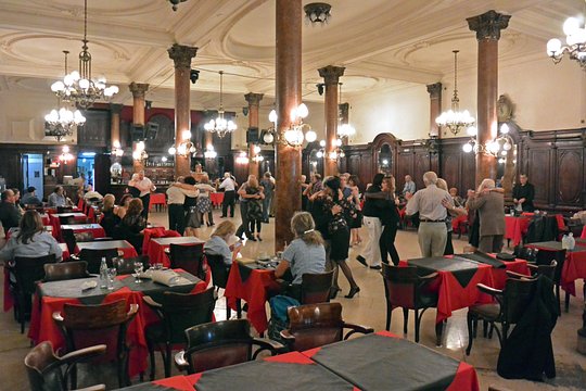 Milonga Tour in Buenos Aires — photograph 4